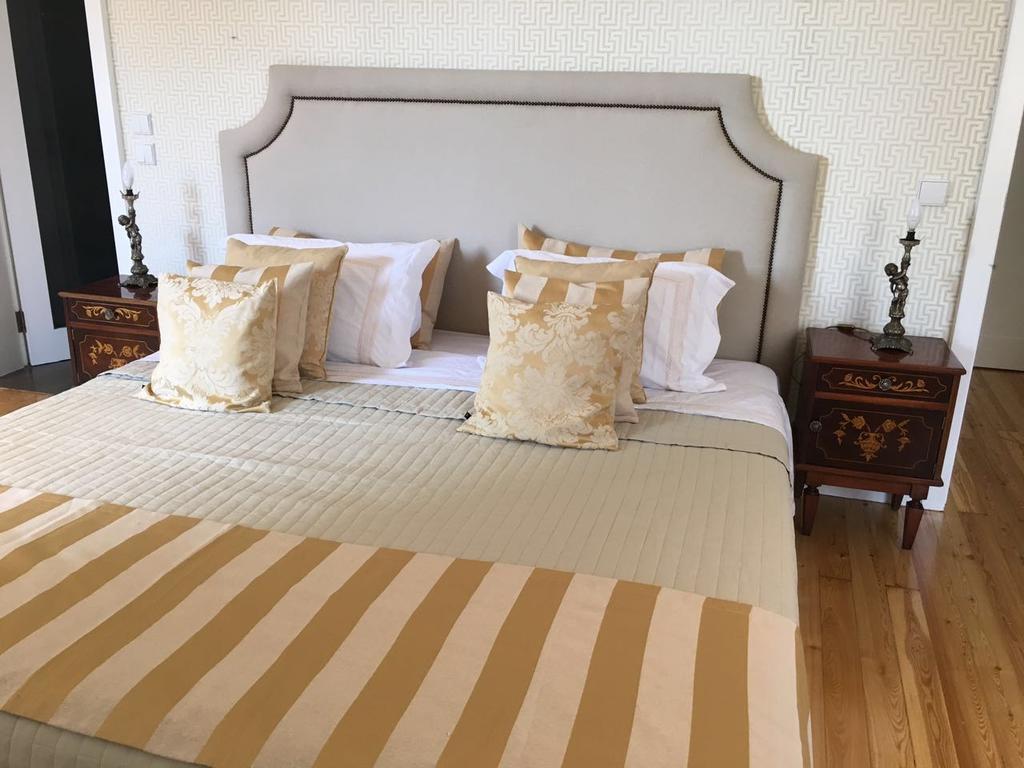 Chiado 4-bedroom Flat Appartamento *