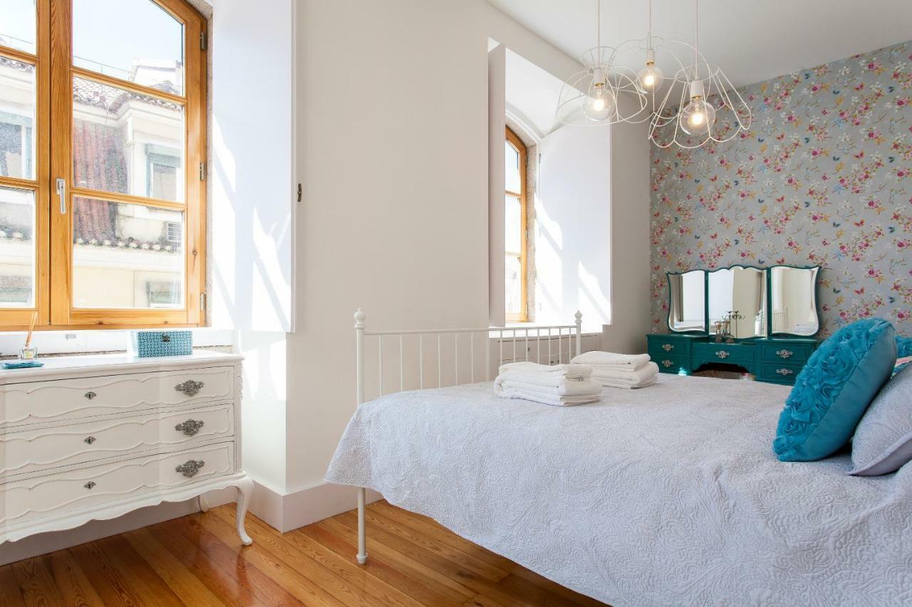 Appartamento Chiado 4-bedroom Flat