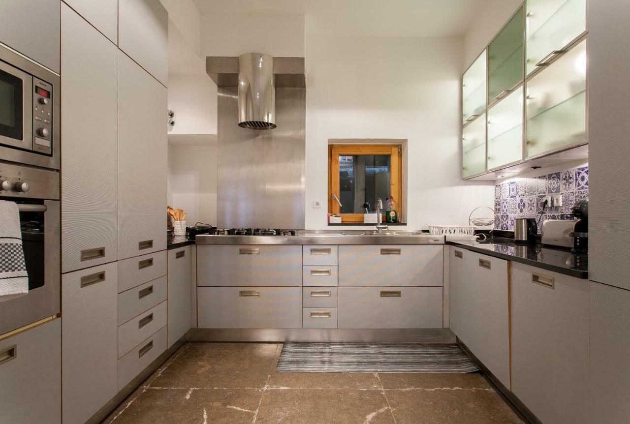 Chiado 4-bedroom Flat Appartamento *